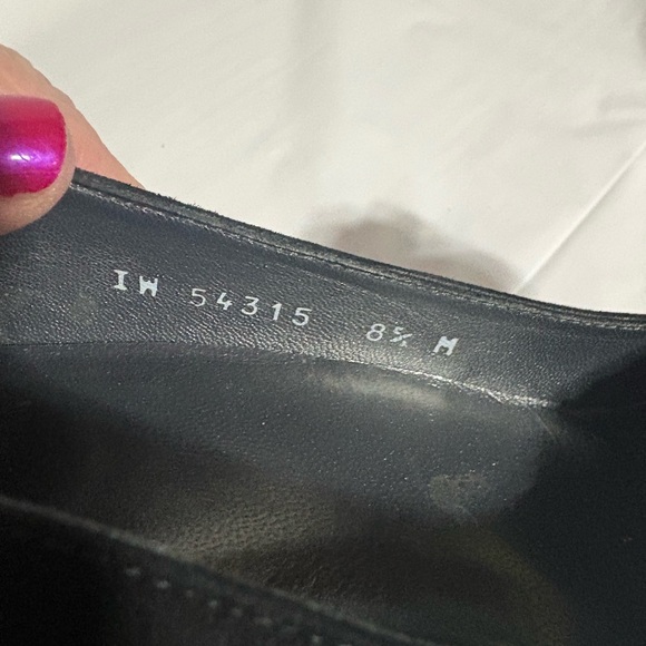 Stuart Weitzman Black Ruffle Peep Toe Heels - Picture 8 of 16